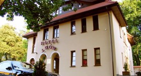 Hotel Lw&oacute;w